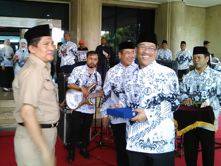 Pencarian PGRI Kab. Serang - Persatuan Guru Republik Indonesia Cabang Kab. Serang
